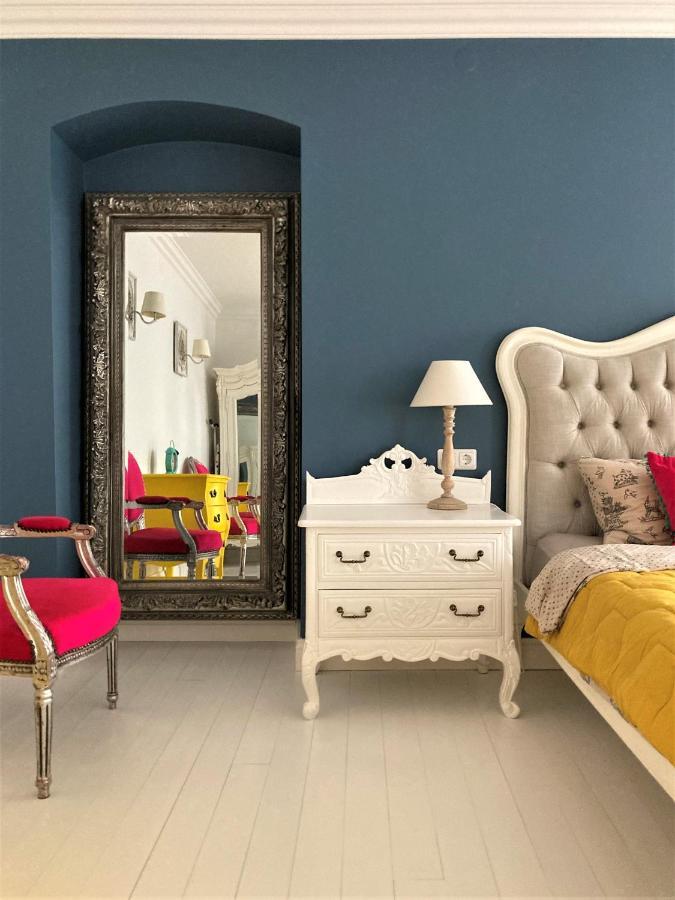 Shabby Chic - Apartment In The Heart Of Vilnius Old Town מראה חיצוני תמונה