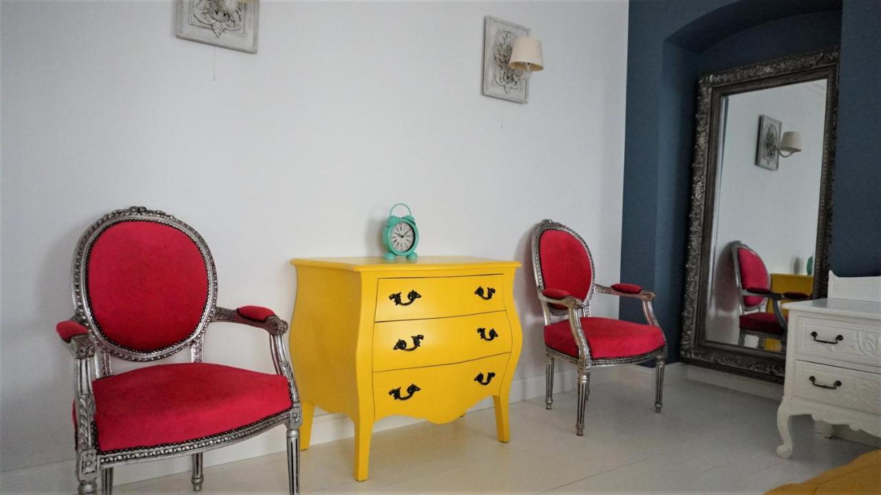 Shabby Chic - Apartment In The Heart Of Vilnius Old Town מראה חיצוני תמונה