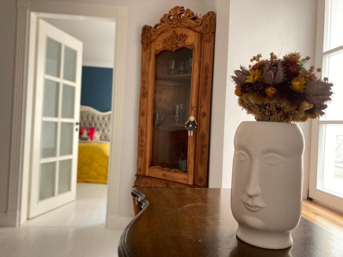 Shabby Chic - Apartment In The Heart Of Vilnius Old Town מראה חיצוני תמונה